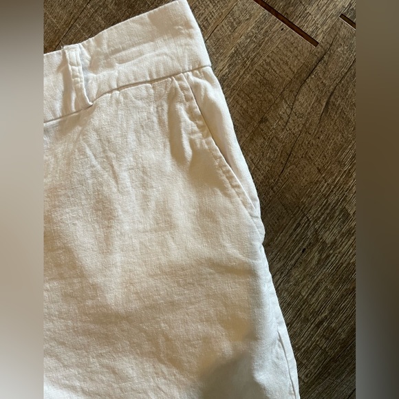 Kenneth Cole White Linen Short Size 8 - Picture 2 of 4